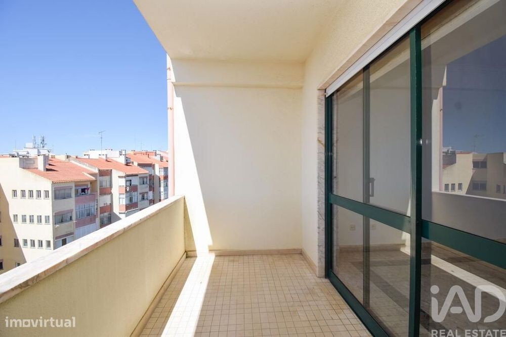 Apartamento T2 em Agualva e Mira-Sintra