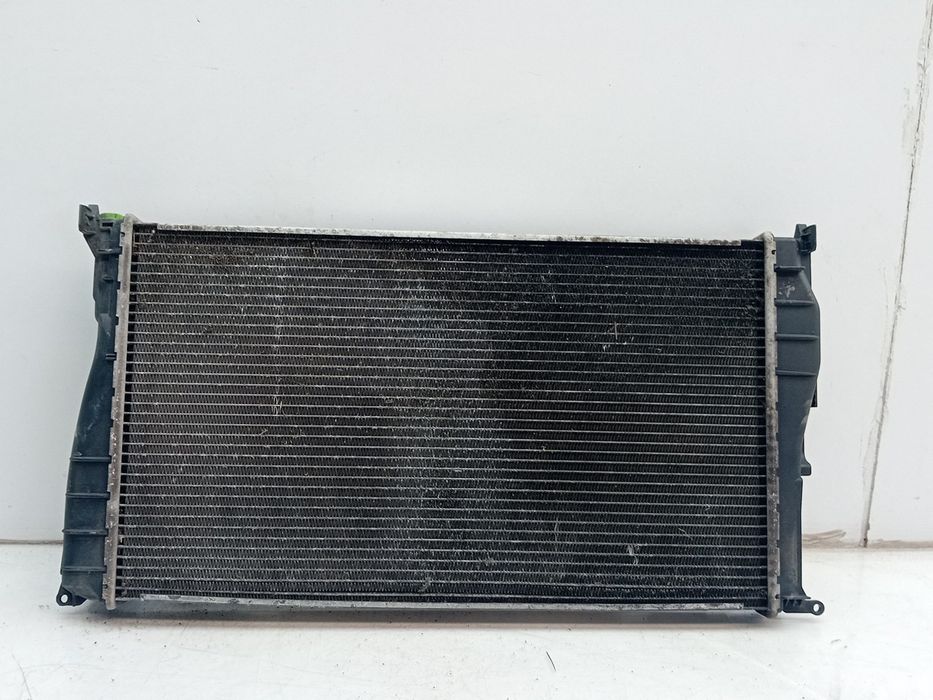 Radiador de água BMW X1 (E84)