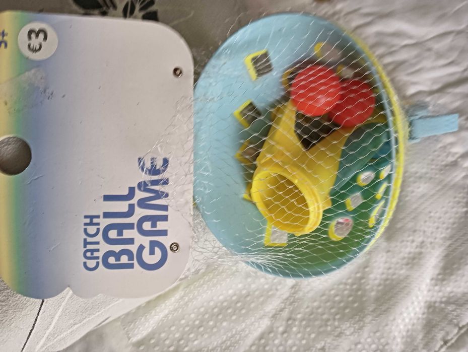 Jogo Infantil Catch Ball com gatilho novo