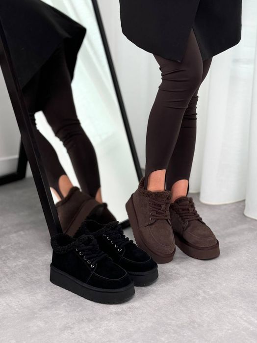 Женские замшевые угги лоферы на шнурках