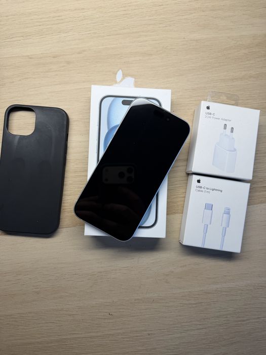 iPhone 15 128gb biały bateria 100% komplet