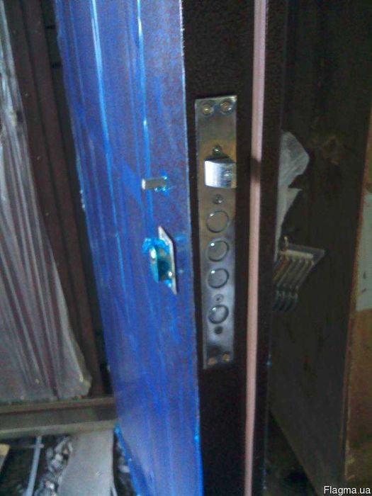 Металеві двері 960 — розпродаж