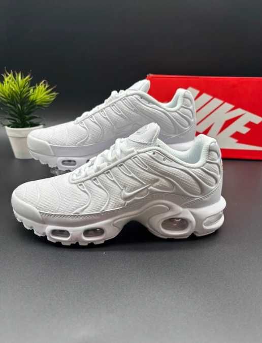 "Buty męskie Trampki"Nike_Air_Max_TN_Plus_Biały R.  42