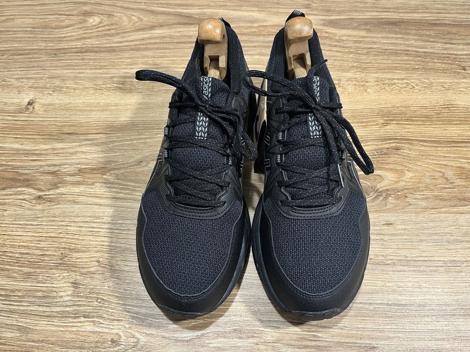 Кросівки Asics Gel-Venture 8 Нові в коробці.  Розмір 43(27,5 см.)