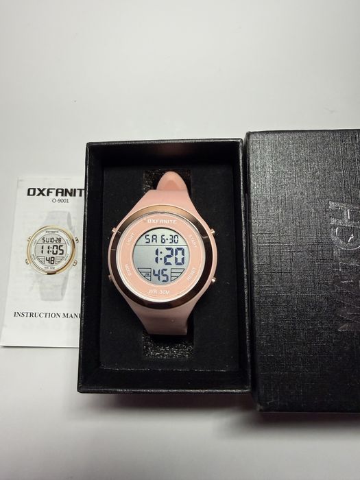 Стильний цифровий годинник OXFANITE (O-9001) — Новий!