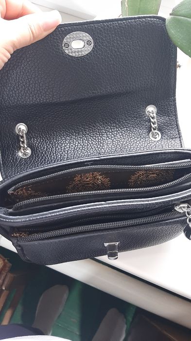 Сумочки жіночя шкіряна