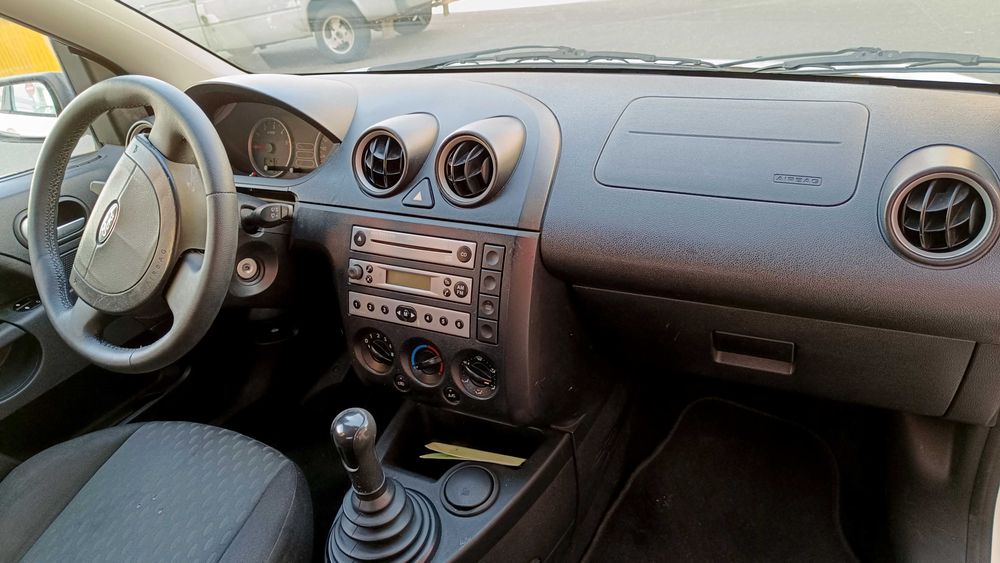 Ford Fiesta 1.4 TDCI 2005 gasóleo