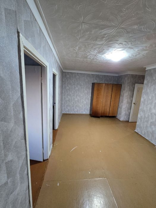 Продам 4 кімнатну квартиру на верхній Полевій