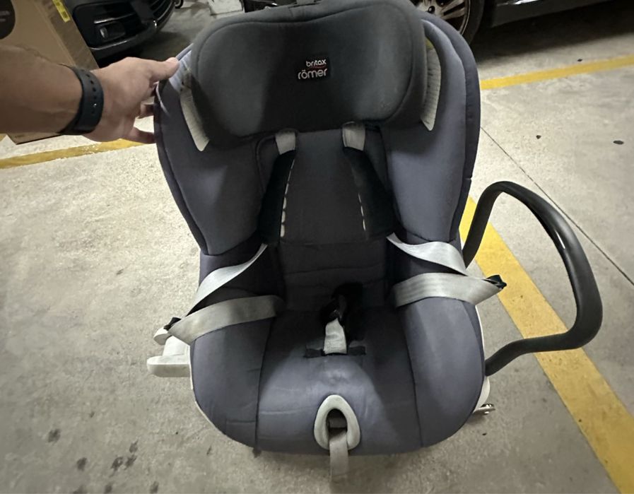 Cadeira auto marca Romer