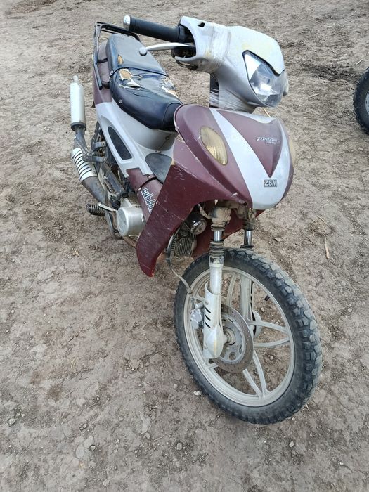 Продам мопед 125 кубів