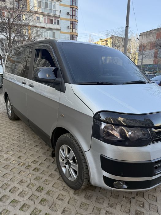 Volkswagen  multivan продам бус от хозяина