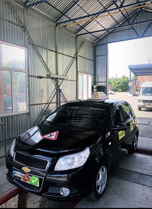 АвтоИнструктор Автошкола Уроки вождения (Автомат)/(Механика)