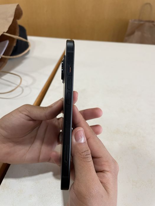 iPhone 15, 256 GB, Semi-New64738536661377124