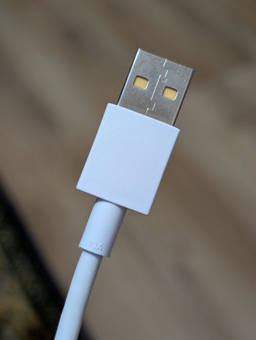 Продам НОВИЙ Швидкісний зарядний пристрій Realme 100W, OnePlus,Oppo.