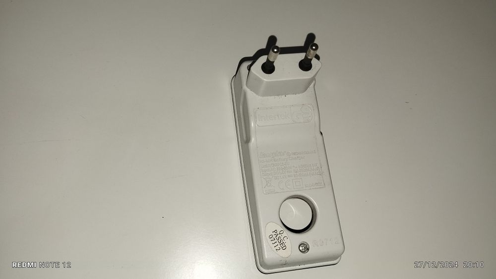 Carregador de pilhas recarregaveis