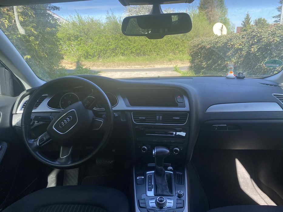 Audi A4 b8 2013 polift 2.0tdi
