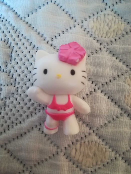 Bonecos Pequenos Hello Kitty (8 unidades) - 1 euro cada