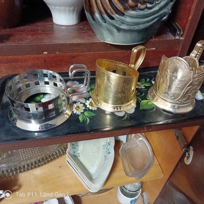 Посуд часів СРСР. Сервізи, стакани, миски, чайники.