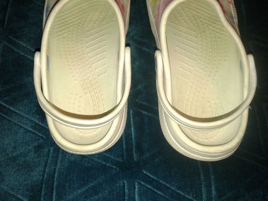 Klapki dziewczęce 31