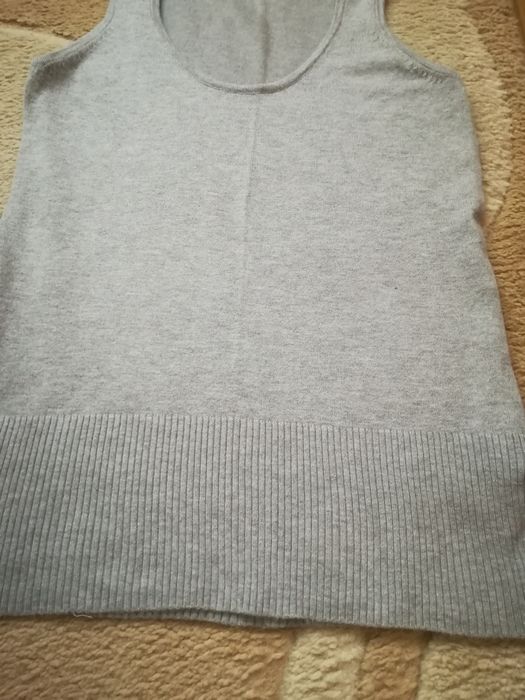 Sweter bez rękawów, bezrękawnik