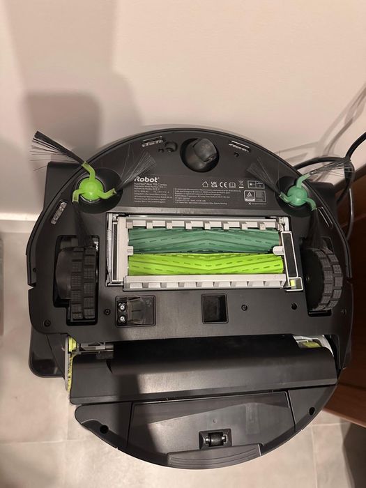 iRobot Roomba Max 705 Combo + Base AutoWash