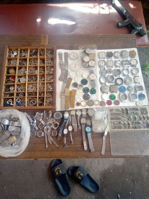 Продам часи антимагнитни восток