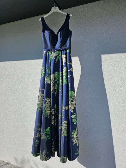 Vestido cerimônia novo