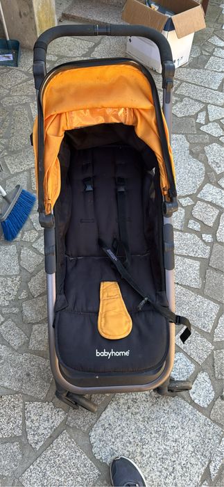 CArrinho bebe muito pouco usado