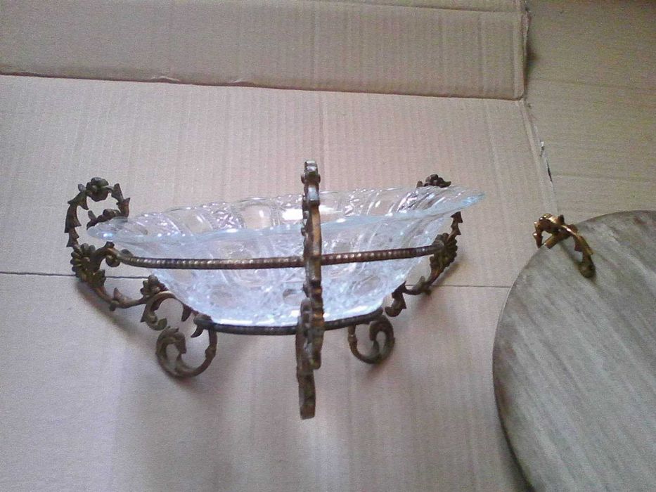 Terrina com base espelho e bronze
