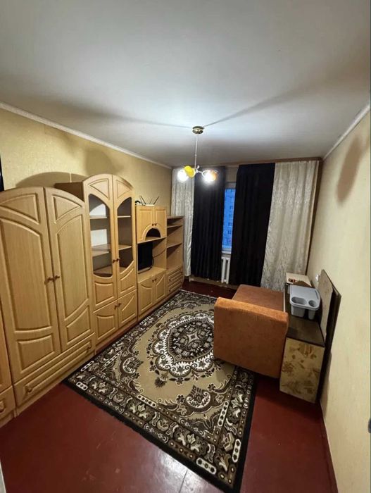 Продається 2-кімнатна квартира вул. Івана Павла ІІ (р-н Каскад)