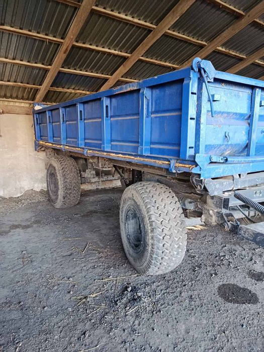 Продається прицеп 2 птс 6 в доброму стані