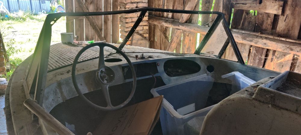 Motorówka alga sport zabytek