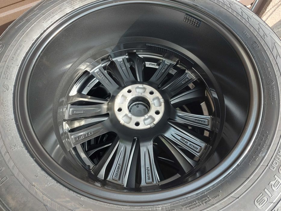 19 HYUNDAI Santa Fe, Ioniq 5, Tucson, iX35 KIA Sorento, Sportage Mazda