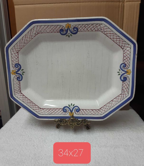 Travessa oitavada em faiança Portuguesa