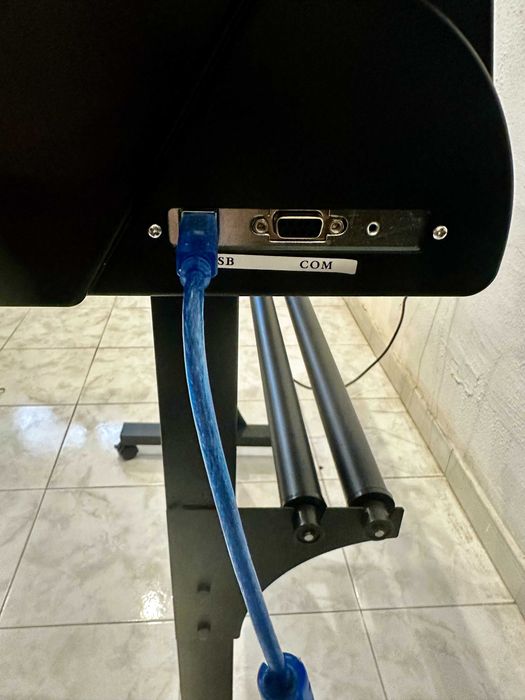 Plotter De Corte Profissional 720 Mm Com Suporte E Lcd Compatível Com Signmaster Tekmaquinas