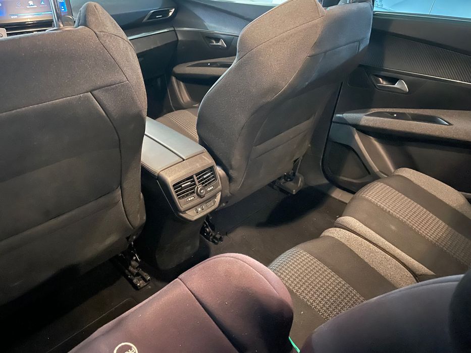 Peugeot 5008 1.2 PureTech Active Pack EAT8 – 7 Lugares