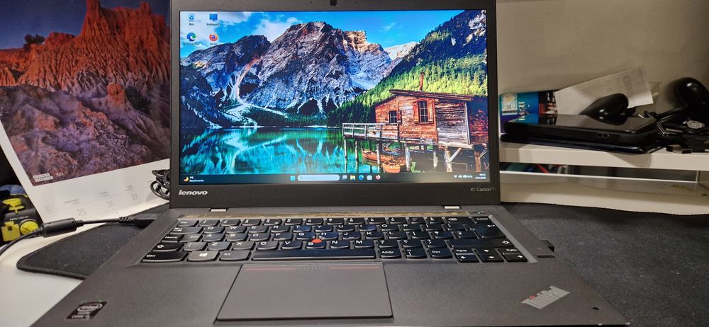Laptop Lenovo X1 CARBON  i5 240GB SSD 8GB RAM  WIN11