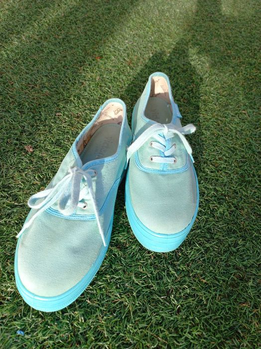 Sapatilhas verdes da Victoria