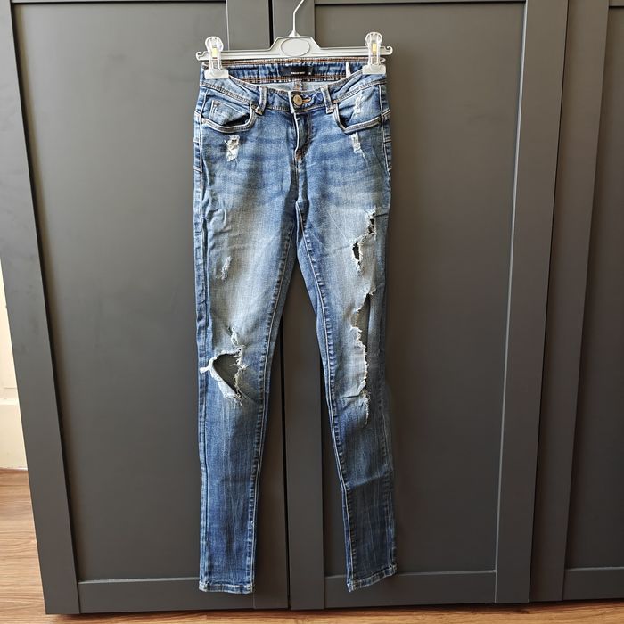 Spodnie jeans jeansowe przetarcia dziury 32 34 Tally Weijl