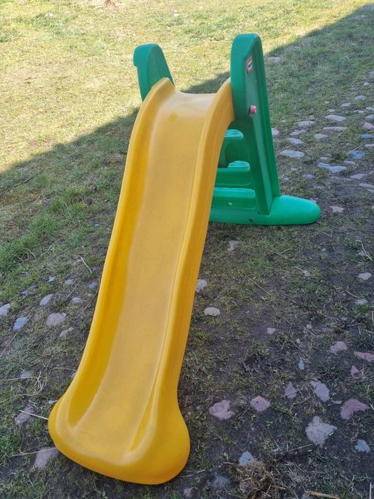 zjeżdżalnia little tikes