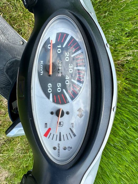 Honda Dio 56 деталі в описі