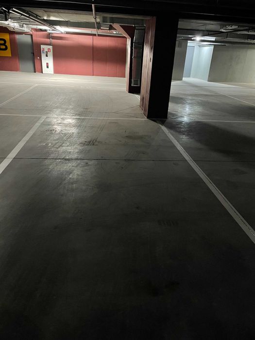 Продам  паркоместа в ЖК - К12, Моцарт, Женева2