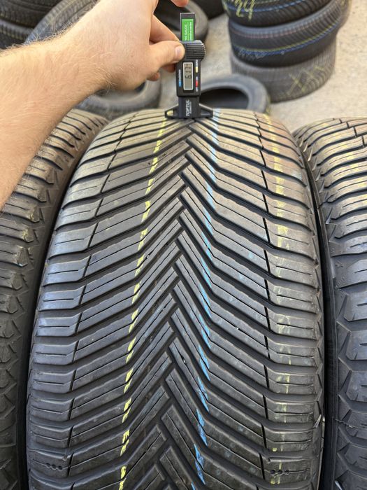 Шины Бу 275 45 R 20 Michelin Cross Climate 2 Vol резина всесезонная