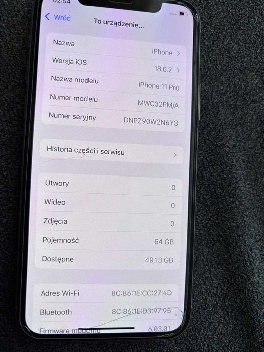 iPhone 11 Pro 64 GB + słuchawki bezprzewodowe + ładowarka indukcyjna