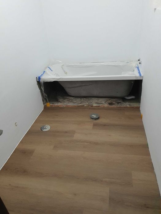 Banheira 150x70 nunca usada com película + pés + escoamento – loja especializada