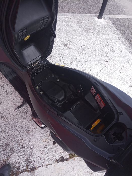 Honda pcx com top case