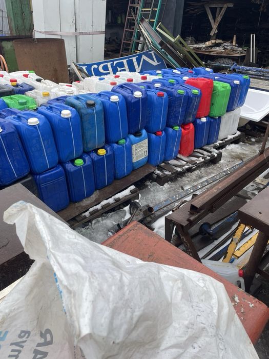 Бочка пластиковая бочка 60л Каменское, канистра пластиковая 20-25 л