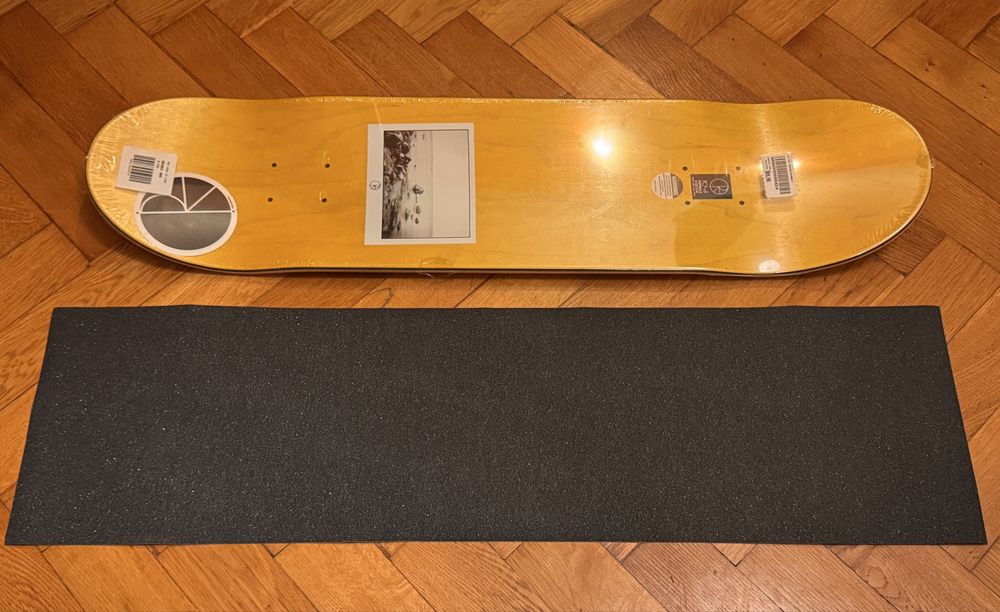 Deck Polar Skate Roman Gonzalez Dinghies + griptape GRATIS