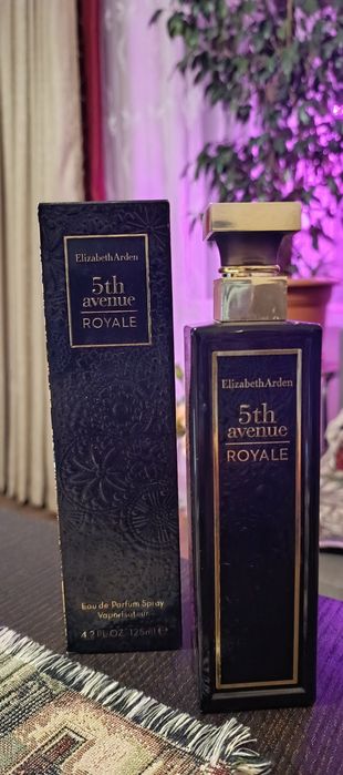 Парфумована вода    Elizabeth Arden 5th Avenue Royale 
Elizabeth