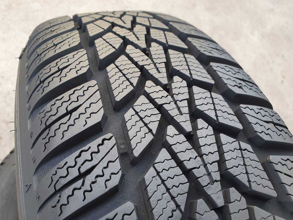 4x Dunlop Winter Response 2  185/60r15  8,5mm Nowe 2024r  Demo